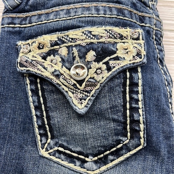 Vigoss The New York Capri Mid Rise Size 1/2 - Picture 16 of 16